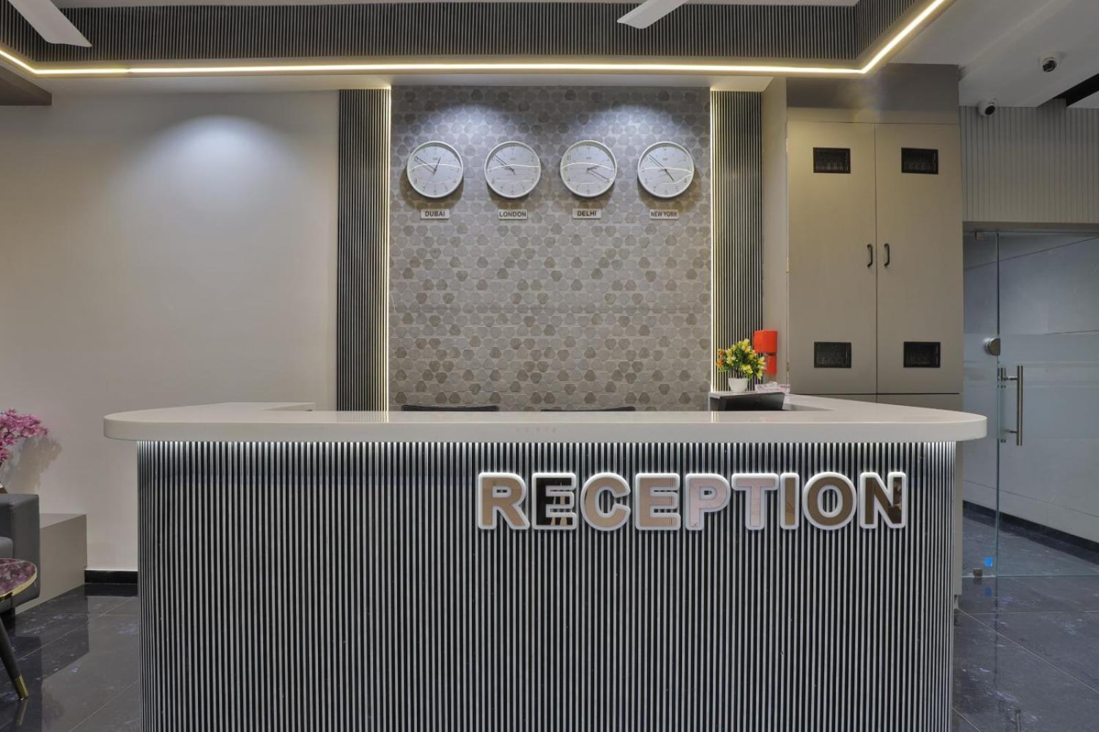 Hotel Legacy Ahmedabad Exterior photo